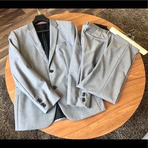 Elegant HUGO Suit (Blazer & Pants) 😬